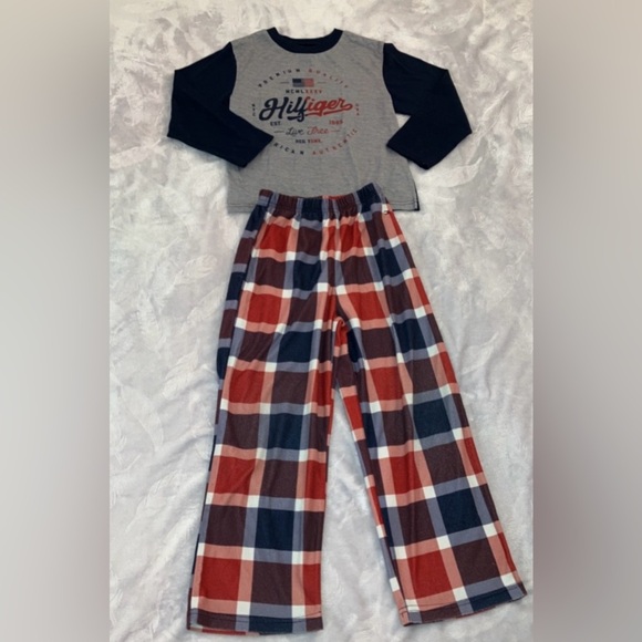 Sonic the Hedgehog PJ Set - Picture 8 of 10